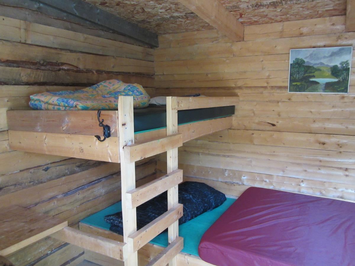 Dawson City River Hostel ภายนอก รูปภาพ